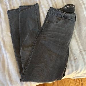 Old Navy Super Skinny Grey Jeans